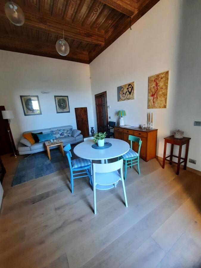 Appartamento In Palazzo Bucelli Montepulciano Stazione Exterior foto