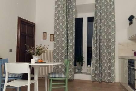 Appartamento In Palazzo Bucelli Montepulciano Stazione Exterior foto